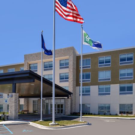 Holiday Inn Express & Suites Farmington Hills - Detroit By Ihg Extérieur photo