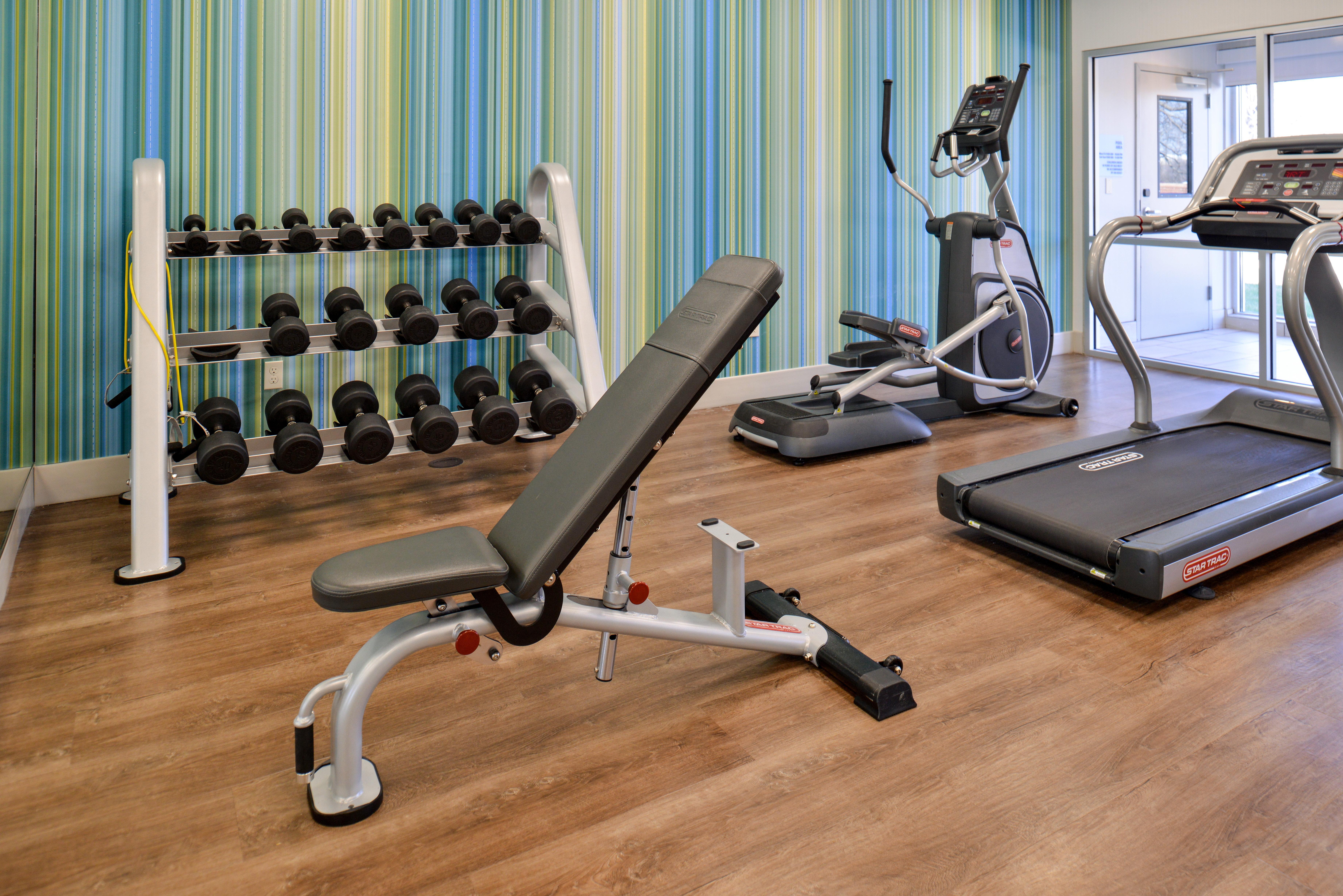 Holiday Inn Express & Suites Farmington Hills - Detroit By Ihg Extérieur photo