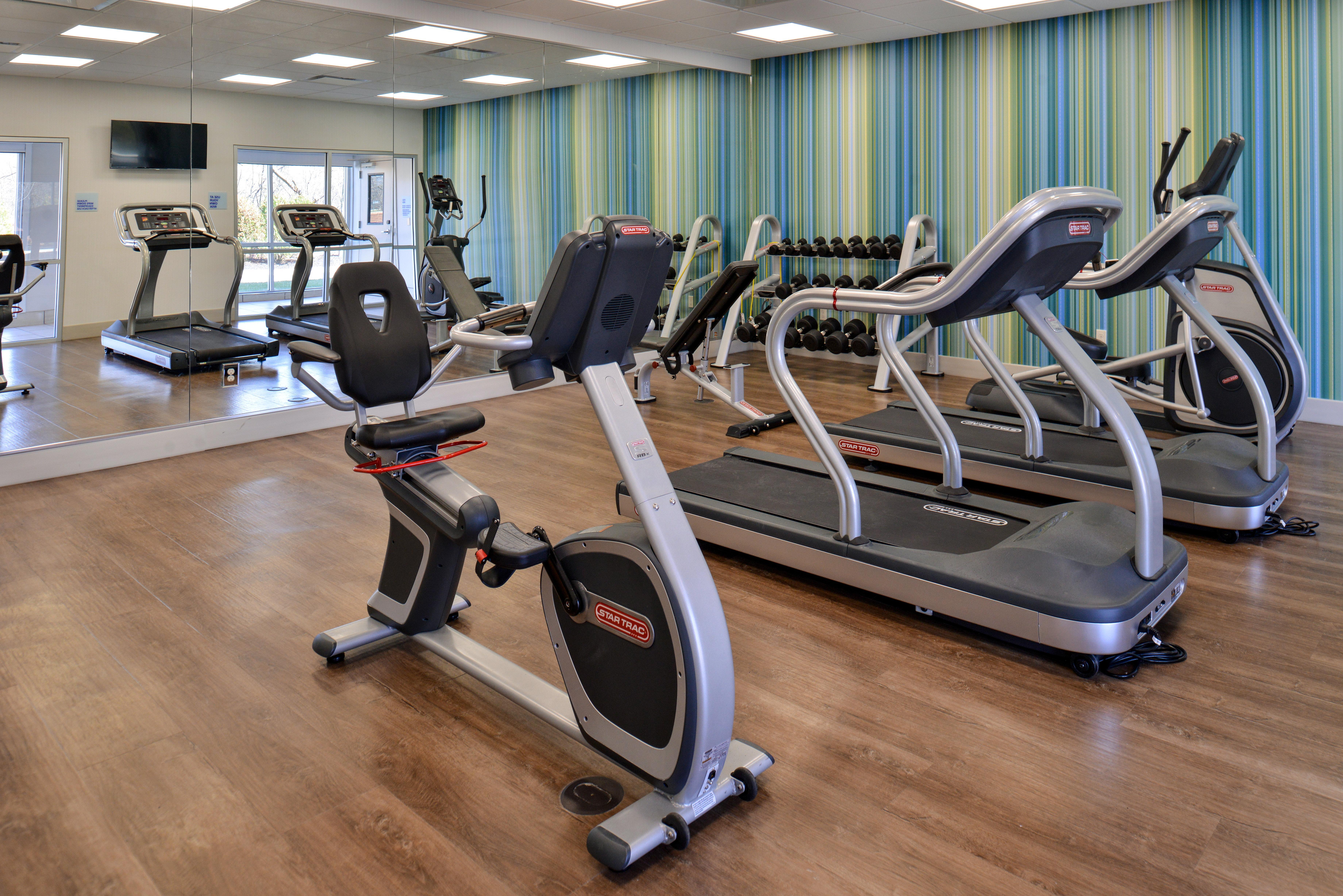 Holiday Inn Express & Suites Farmington Hills - Detroit By Ihg Extérieur photo