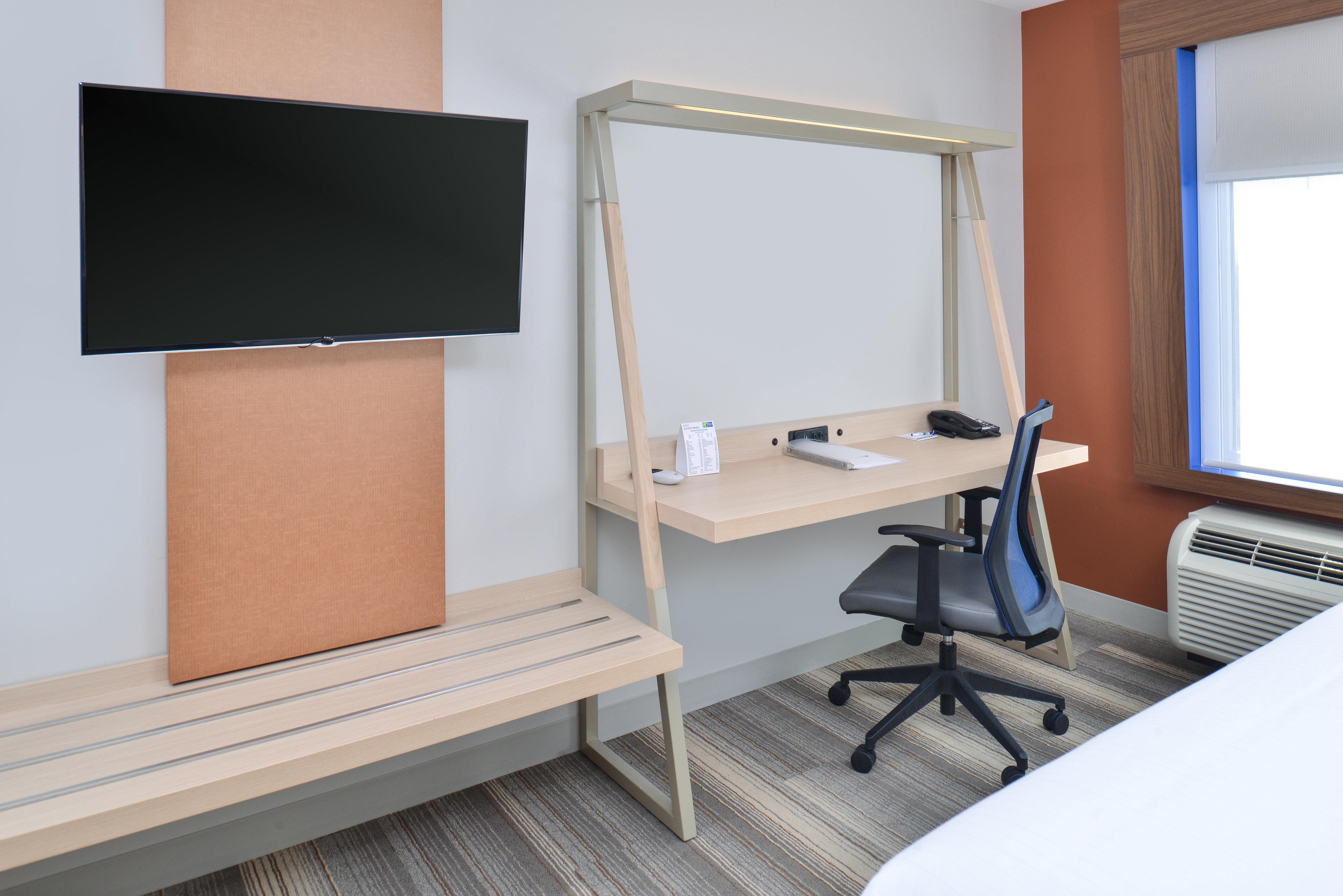 Holiday Inn Express & Suites Farmington Hills - Detroit By Ihg Extérieur photo