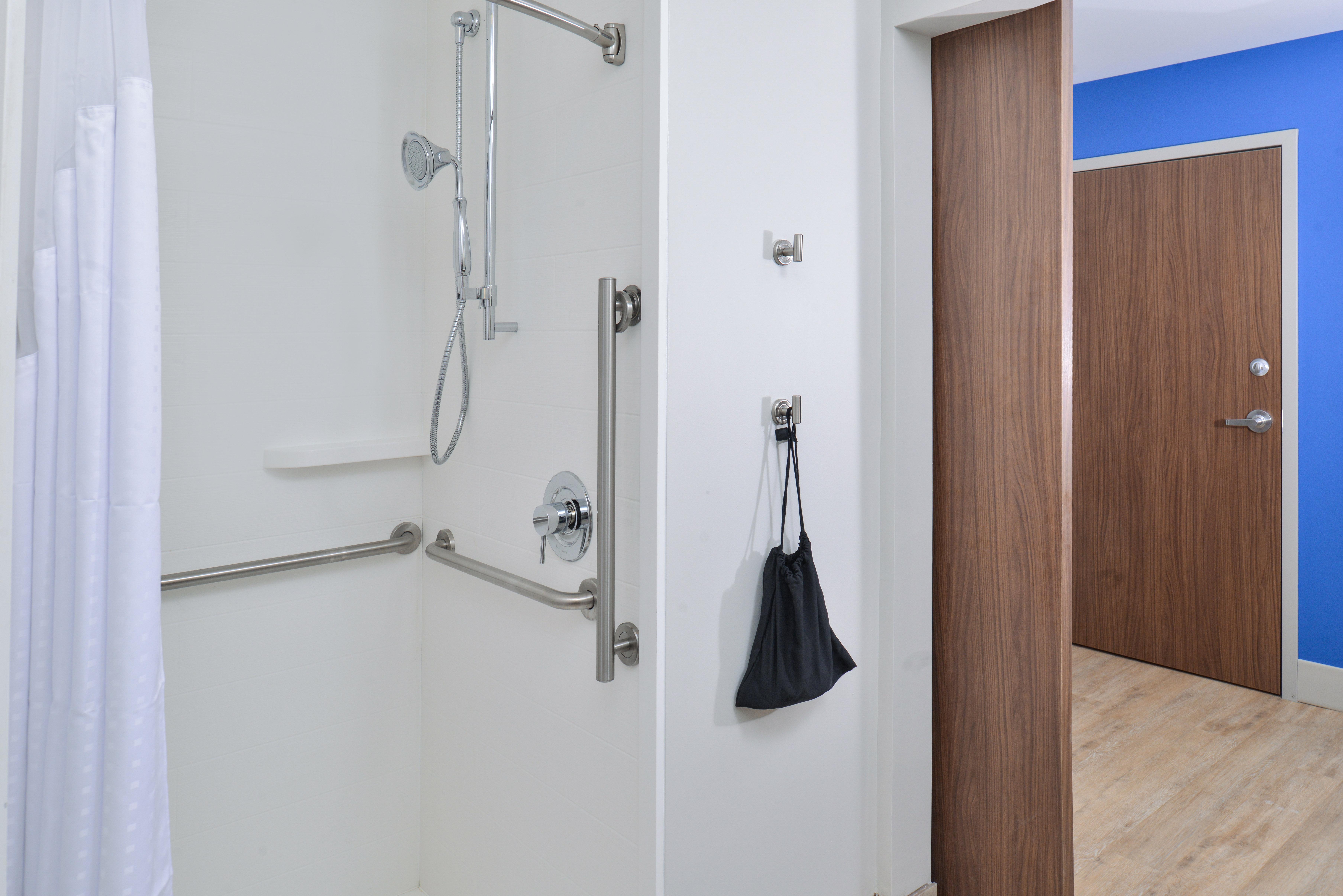 Holiday Inn Express & Suites Farmington Hills - Detroit By Ihg Extérieur photo